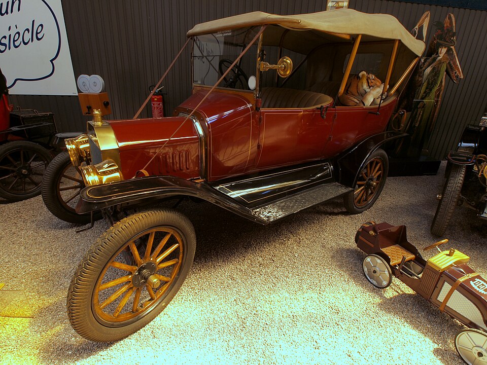 1913 Ford Model T by Alf van Beem, 2010