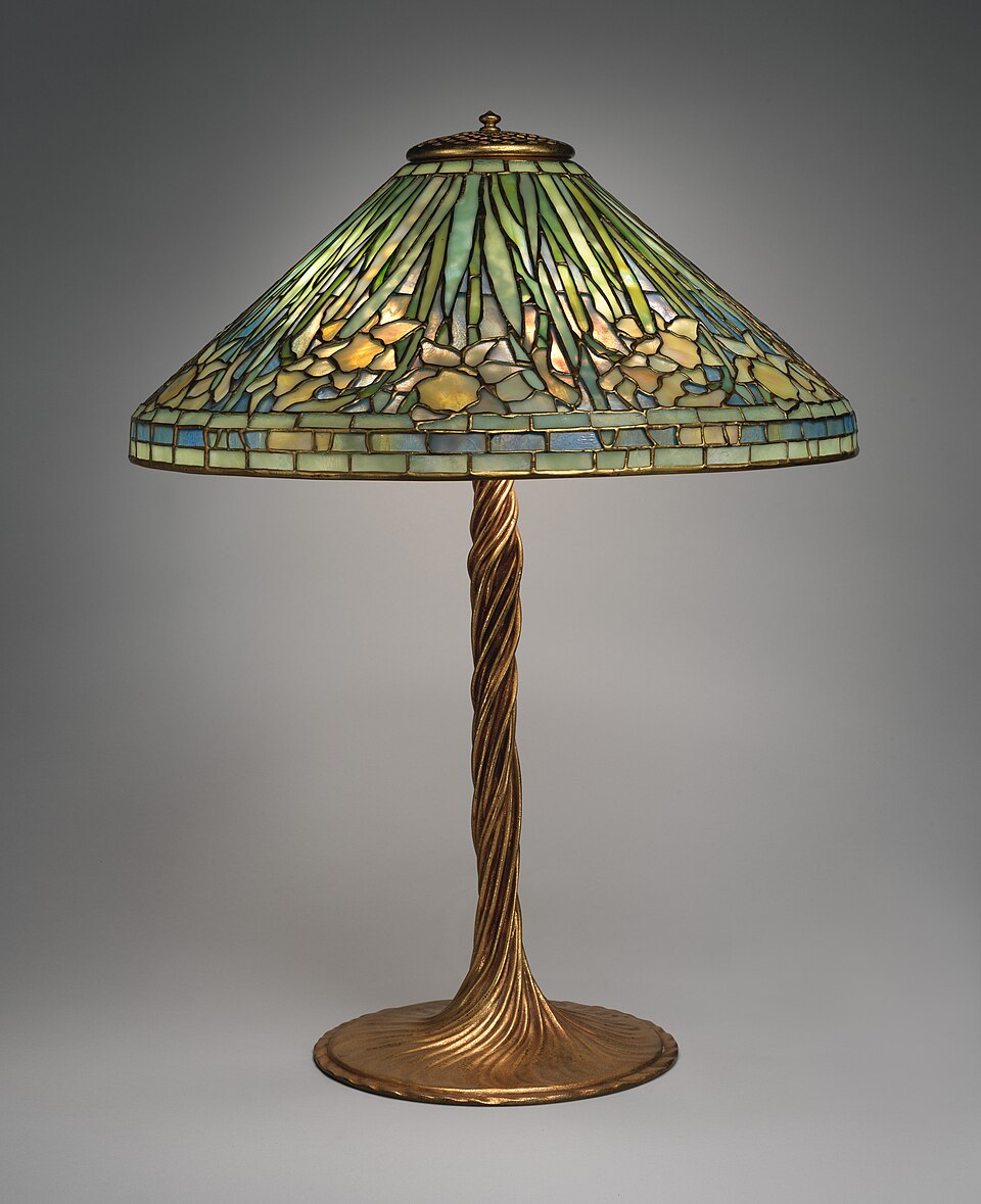 Daffodil leaded-glass lamp by Tiffany Studios, about 1904–24